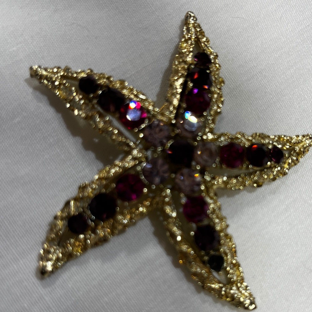 Vintage Coro Brooch
